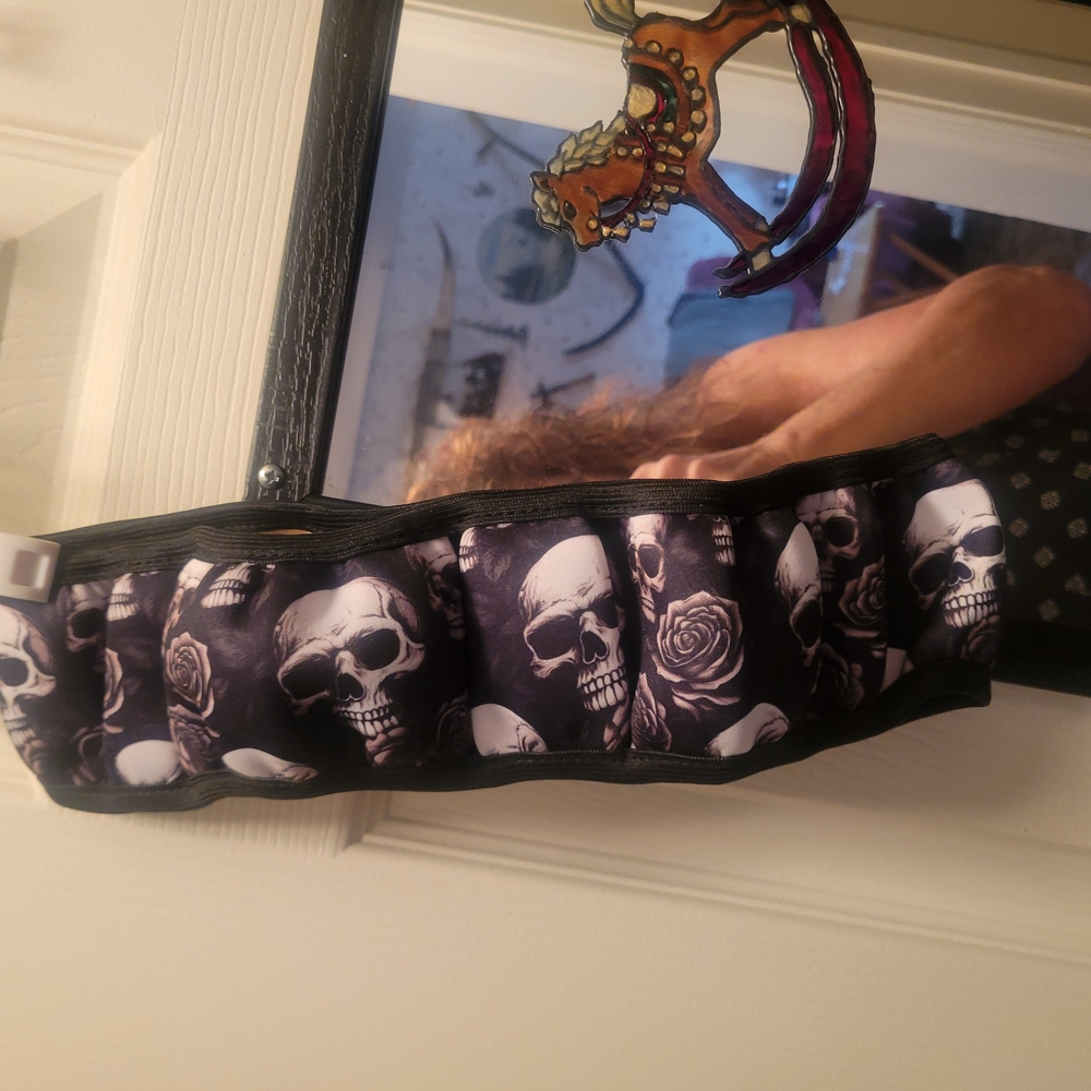 NWOT Skull and Rose Design Steering Wheel Cover